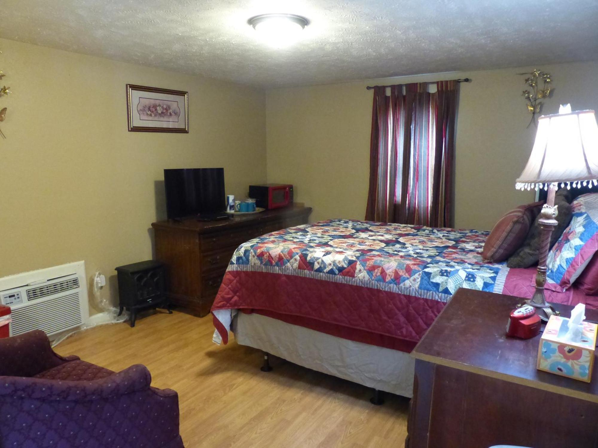 Winter Rentals - Eureka Springs, Beaver Lake Area - Two 4 Bd Full Houses And A 1Bd Unit 외부 사진